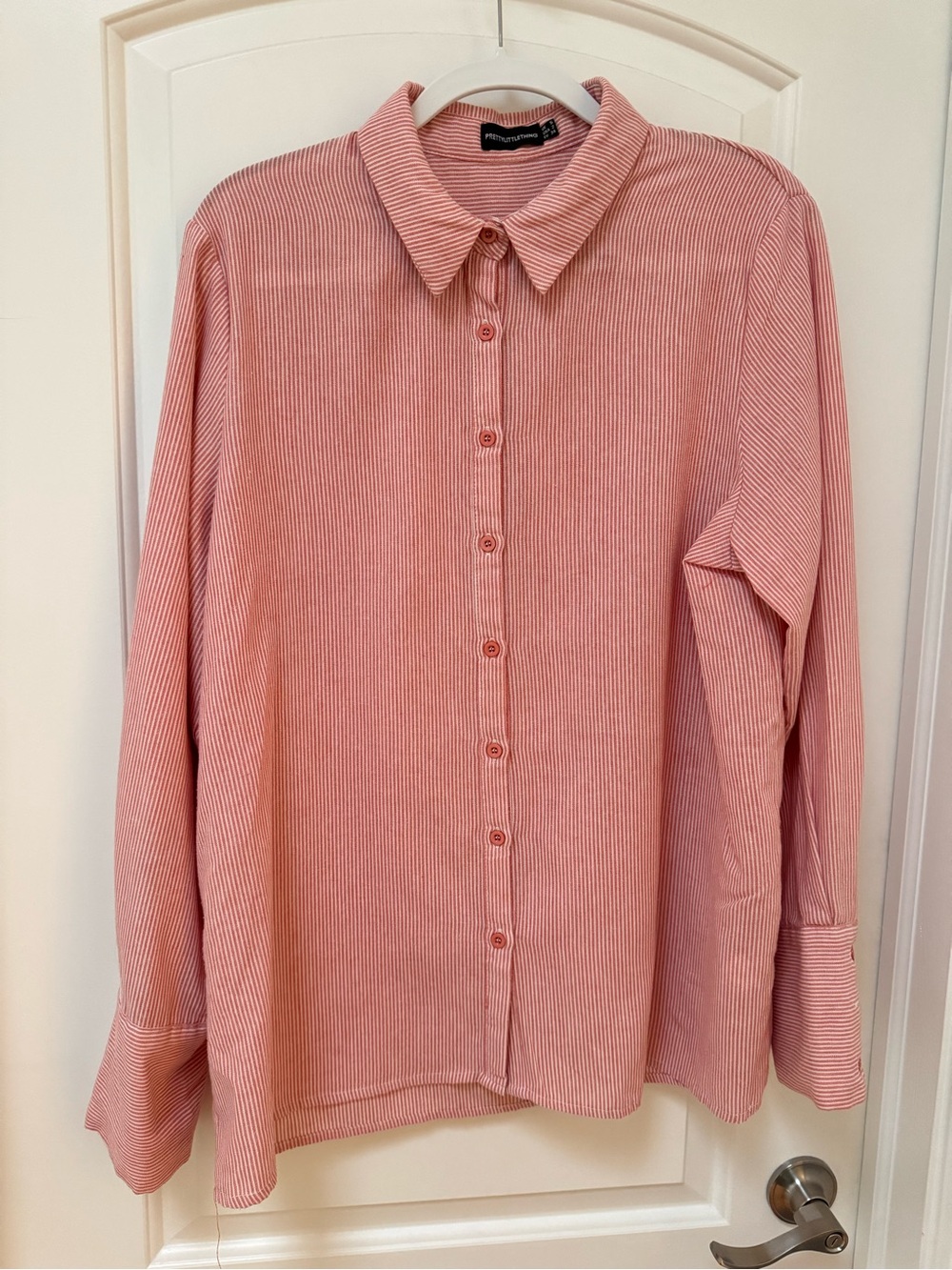 Pretty Little Thing Women’s Oversized Pink Striped Button Down - Picture 3 of 7